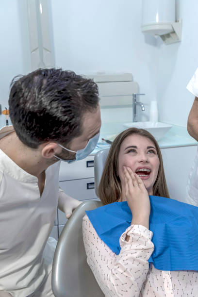 Best Broken or Chipped Tooth Repair in Red Lick, TX